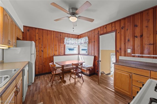 10506 Park Heights Avenue, Garfield Heights, OH 44125