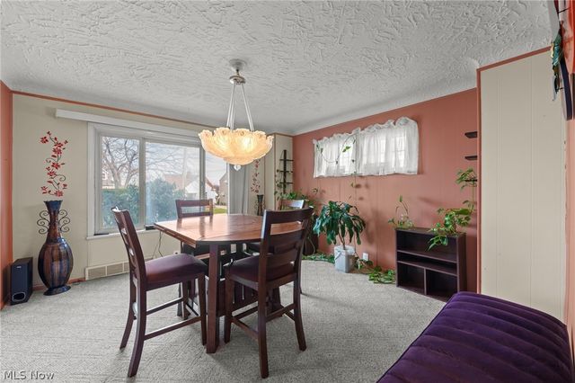 10506 Park Heights Avenue, Garfield Heights, OH 44125