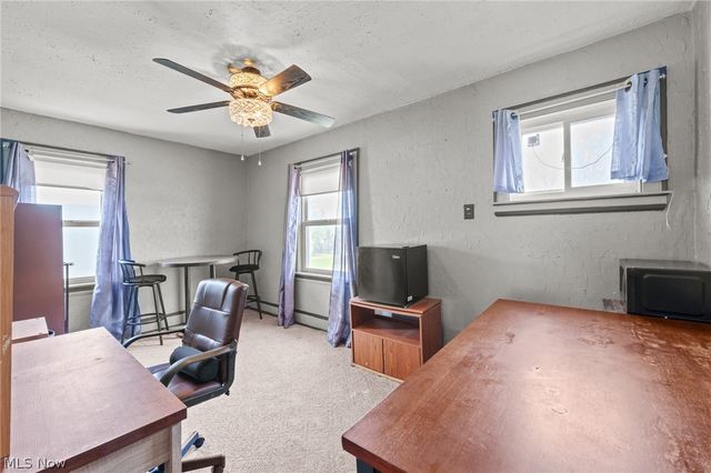 10506 Park Heights Avenue, Garfield Heights, OH 44125