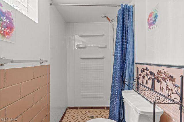 10506 Park Heights Avenue, Garfield Heights, OH 44125