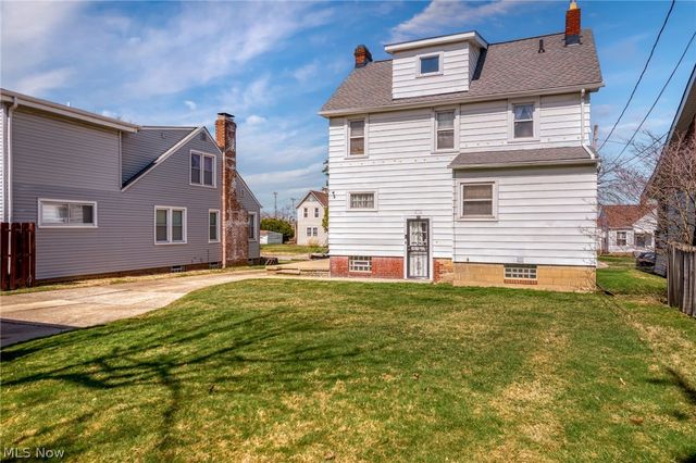 10506 Park Heights Avenue, Garfield Heights, OH 44125