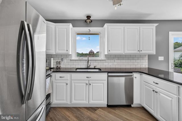 776 SHARON DR, Mount Joy, PA 17552