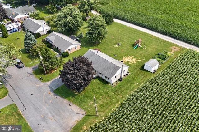 776 SHARON DR, Mount Joy, PA 17552