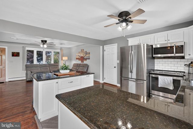 776 SHARON DR, Mount Joy, PA 17552