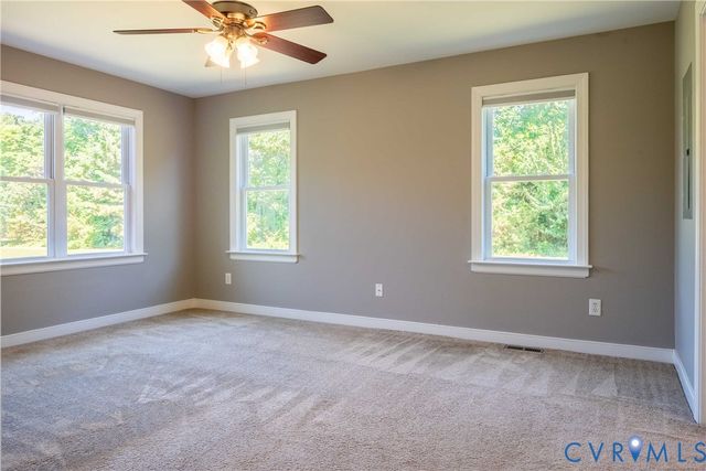 10936 River Rd, Chesterfield, VA 23838