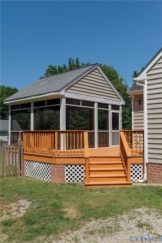 10936 River Rd, Chesterfield, VA 23838