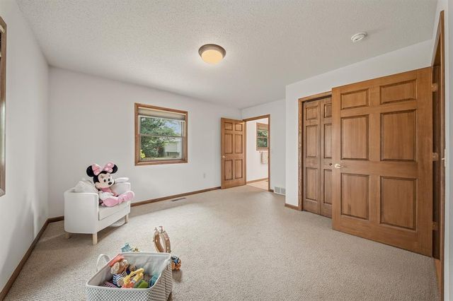 913 Bridgewater Avenue, Chippewa Falls, WI 54729