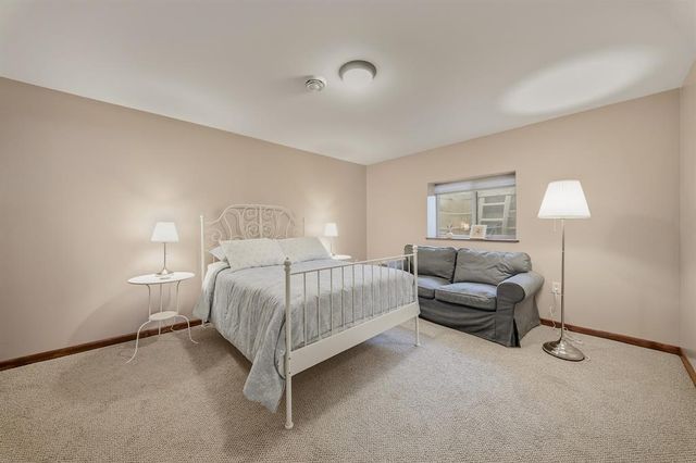 913 Bridgewater Avenue, Chippewa Falls, WI 54729