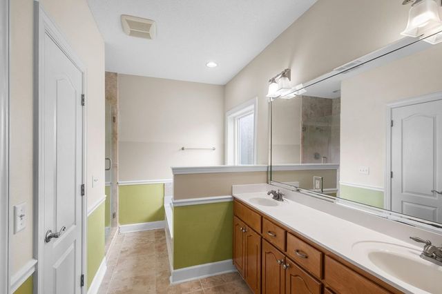 131 Lakeside Drive, Dothan, AL 36301