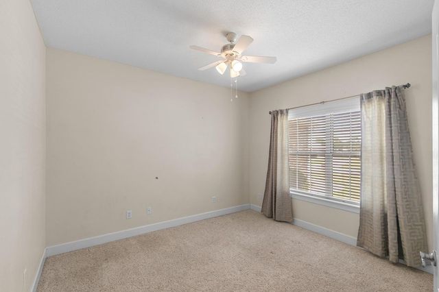 131 Lakeside Drive, Dothan, AL 36301