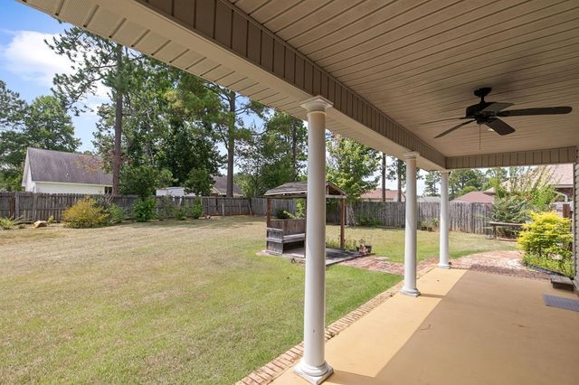 131 Lakeside Drive, Dothan, AL 36301