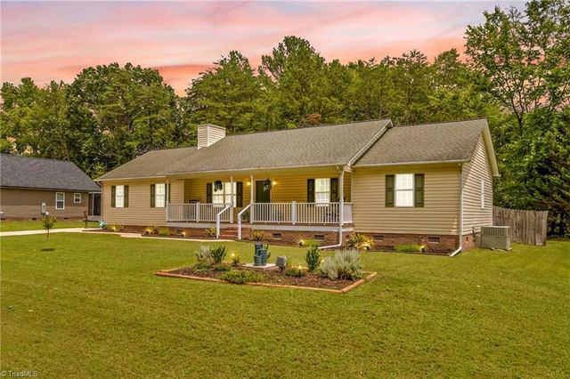 635 Charles Street, Rockwell, NC 28138