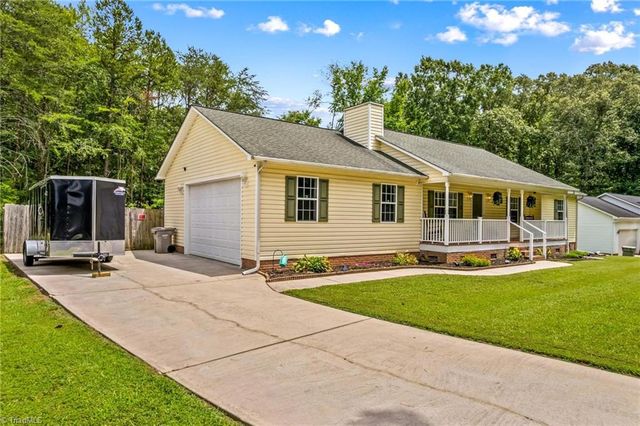 635 Charles Street, Rockwell, NC 28138