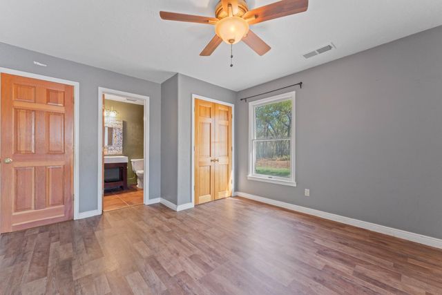 7259 White Oak Ln, Browns Valley, CA 95918