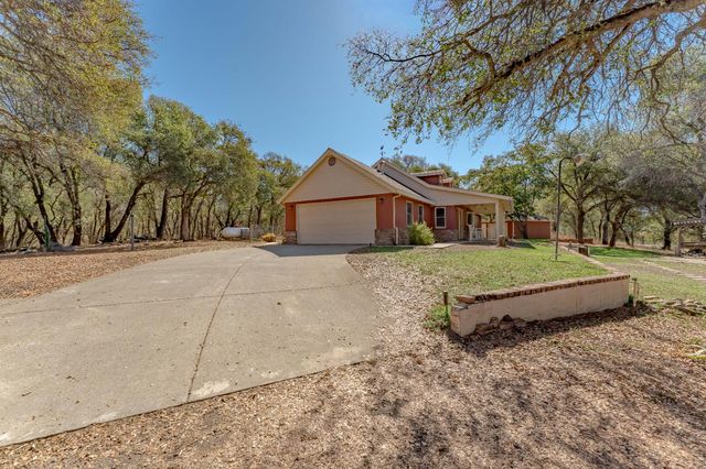 7259 White Oak Ln, Browns Valley, CA 95918