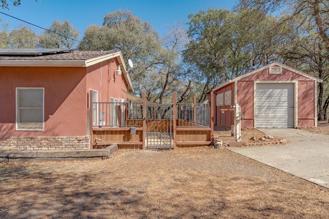 7259 White Oak Ln, Browns Valley, CA 95918