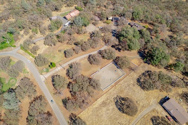 7259 White Oak Ln, Browns Valley, CA 95918