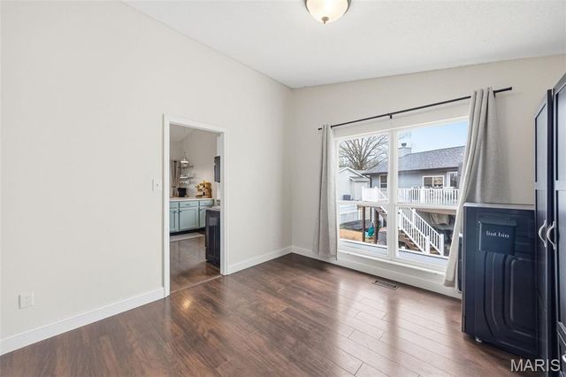 7207 Tall Oak Court, St Louis, MO 63129