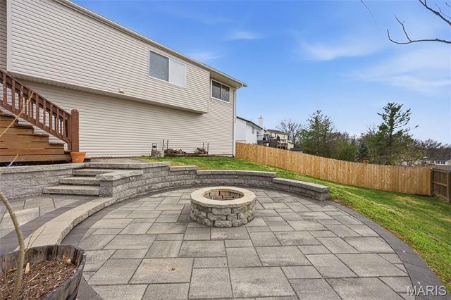 7207 Tall Oak Court, St Louis, MO 63129