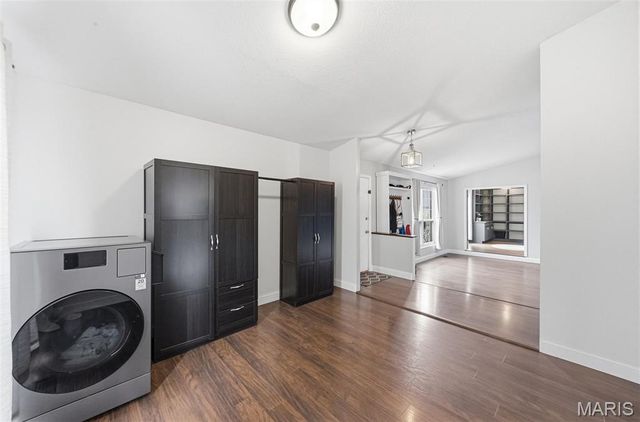 7207 Tall Oak Court, St Louis, MO 63129