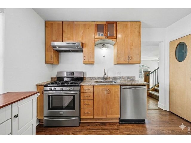 1058 Jasmine St, Denver, CO 80220