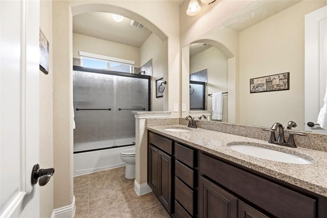 8610 Bering Chase Way, Richmond, TX 77406