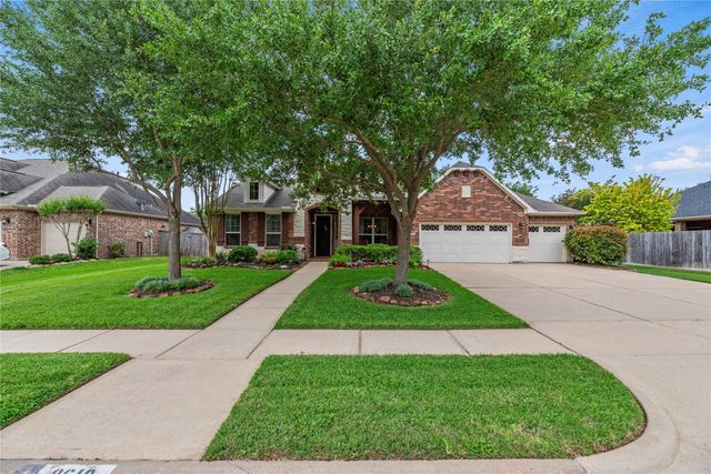 8610 Bering Chase Way, Richmond, TX 77406
