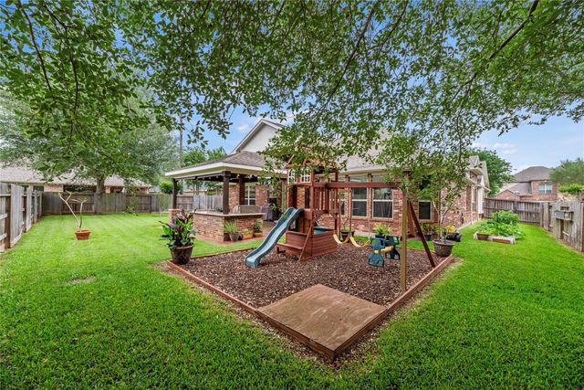 8610 Bering Chase Way, Richmond, TX 77406