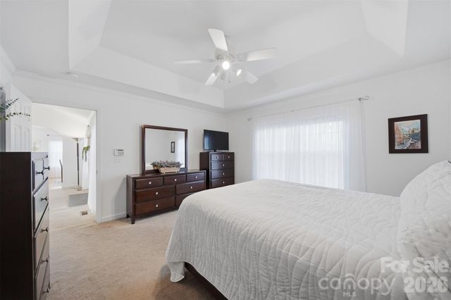 1636 Mayfair Drive, Conover, NC 28613