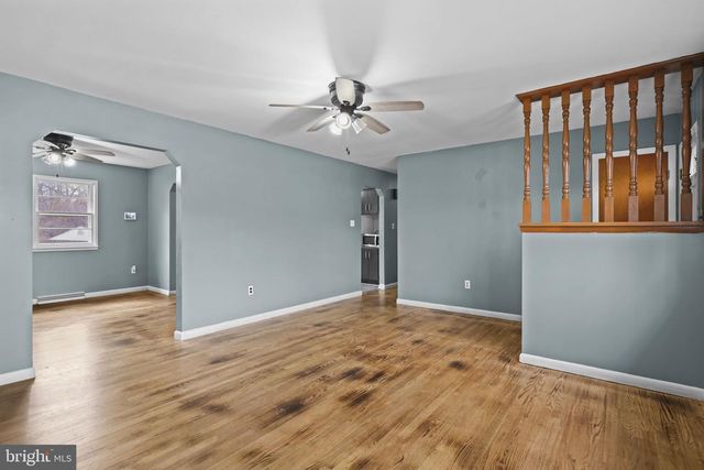 9445 MARSHALL CORNER RD, Pomfret, MD 20675