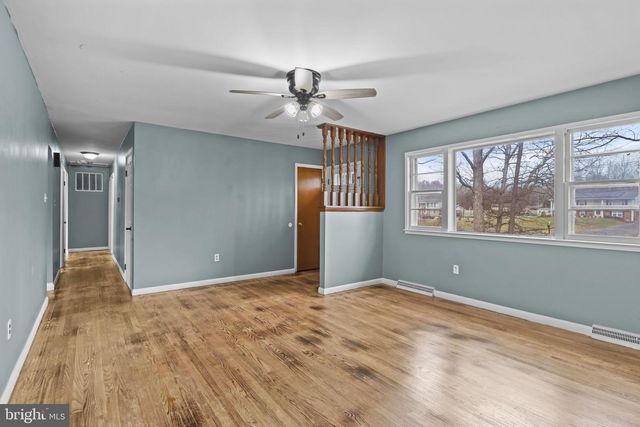 9445 MARSHALL CORNER RD, Pomfret, MD 20675