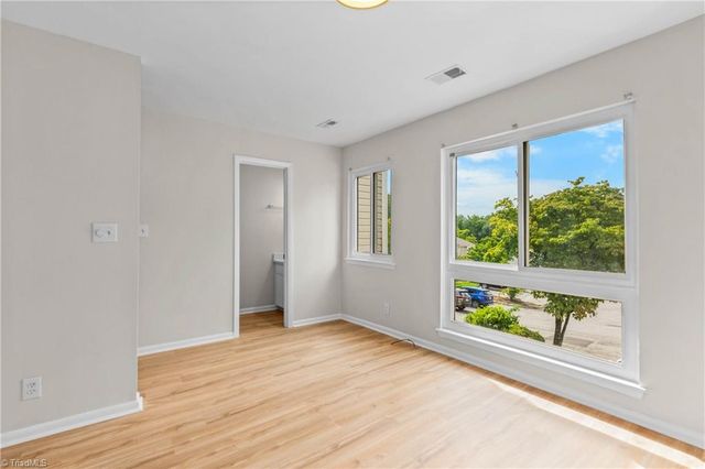 5308 Delta Drive, Winston-salem, NC 27104
