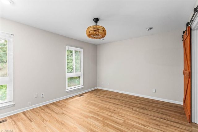 5308 Delta Drive, Winston-salem, NC 27104