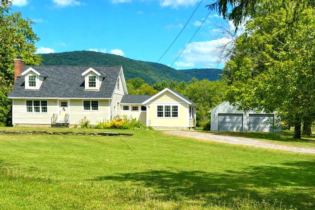 764 Myers Road, Shaftsbury, VT 05262