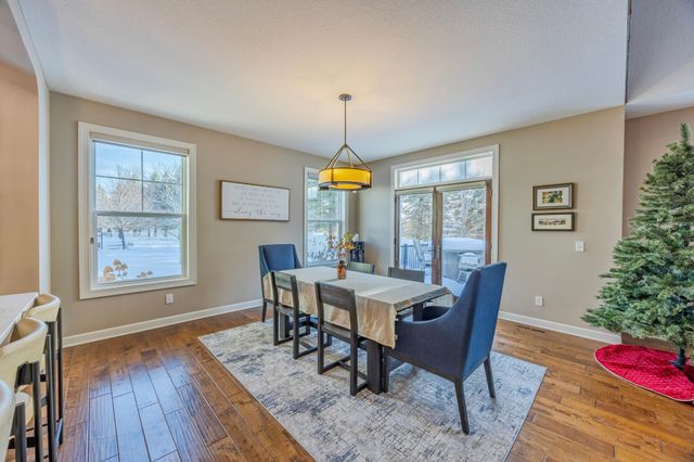 16899 E Lake Drive, Lakeville, MN 55044