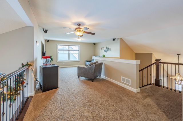 16899 E Lake Drive, Lakeville, MN 55044