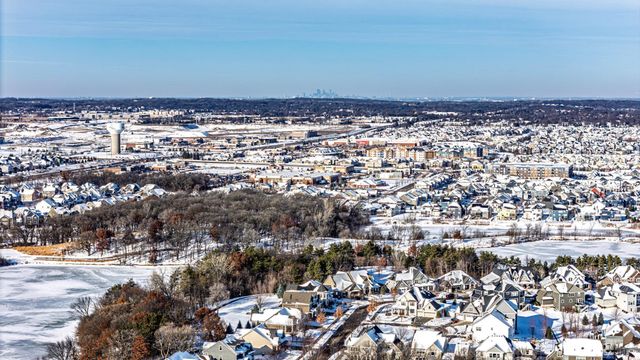 16899 E Lake Drive, Lakeville, MN 55044