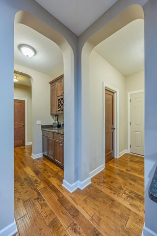 16899 E Lake Drive, Lakeville, MN 55044