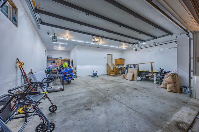 16899 E Lake Drive, Lakeville, MN 55044