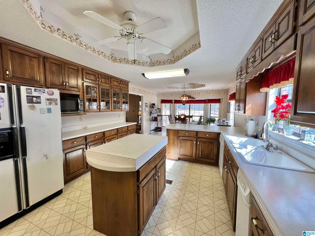 250 CROSSHILL LANE, Warrior, AL 35180