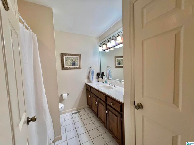 250 CROSSHILL LANE, Warrior, AL 35180