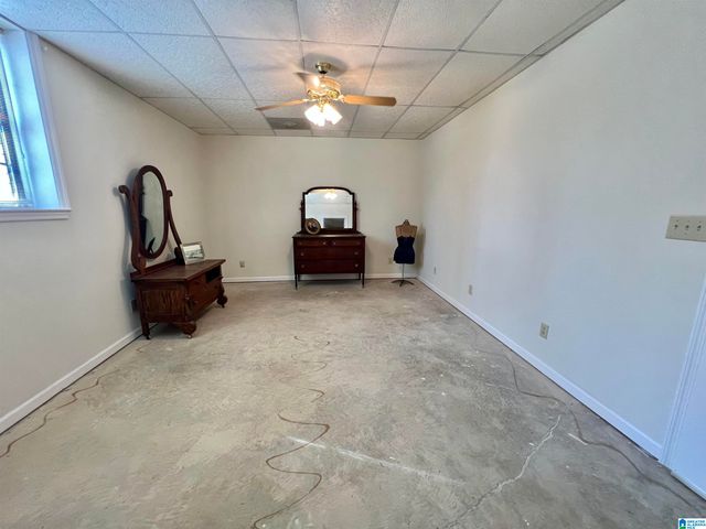 250 CROSSHILL LANE, Warrior, AL 35180