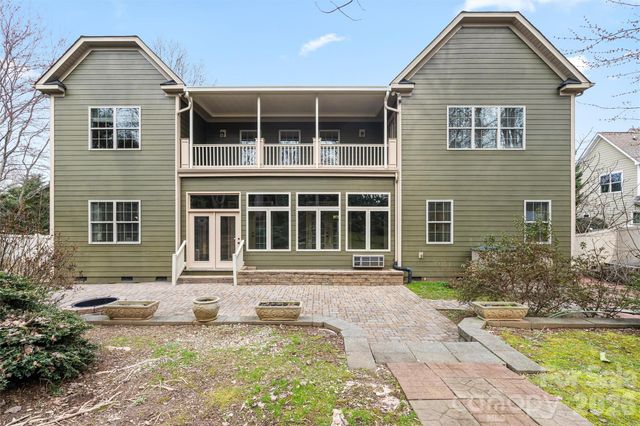 166 Wilson Lake Road, Mooresville, NC 28117