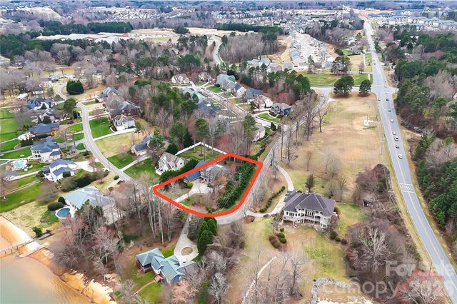 166 Wilson Lake Road, Mooresville, NC 28117