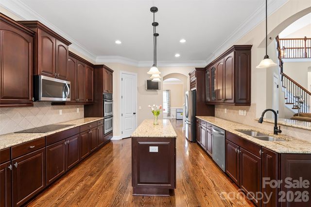 166 Wilson Lake Road, Mooresville, NC 28117