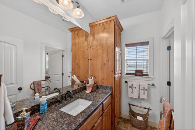 3284 Old Highway 20 E, Pryor, OK 74361