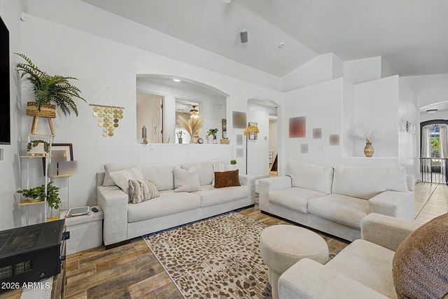 731 W MESQUITE TREE Lane, San Tan Valley, AZ 85143