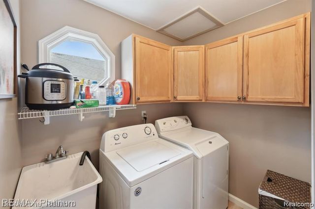 9297 6 Mile Road, Salem Township, MI 48168