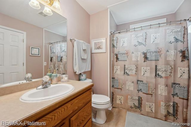 9297 6 Mile Road, Salem Township, MI 48168