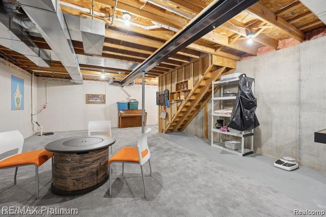 9297 6 Mile Road, Salem Township, MI 48168